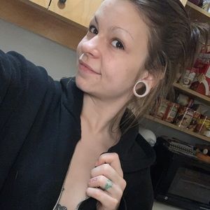 Meet your Posher, Toni